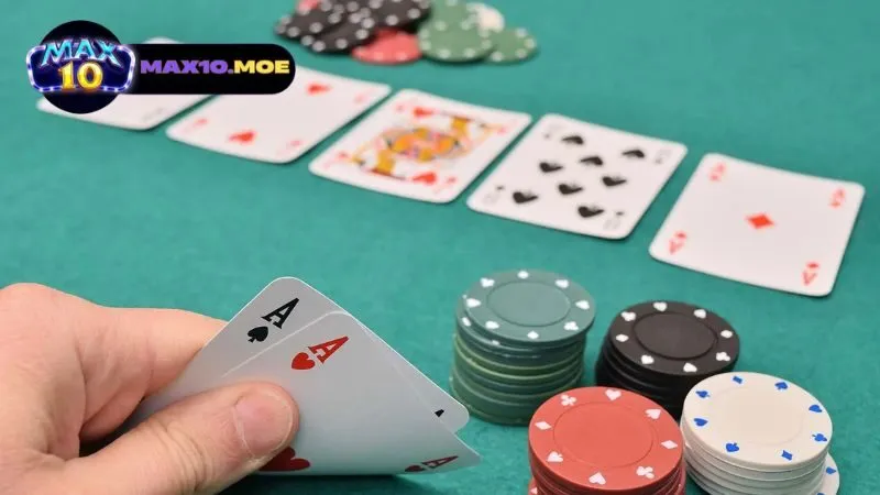 Cách chơi bài Poker Texas hold’em: Khám phá nghệ thuật & chiến lược thú vị 7 chien-luoc-va-tam-ly-trong-poker